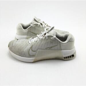 Womens Nike Metcon 9 Premium White Green Basketball Shoes FJ1571-001 Size 7.5